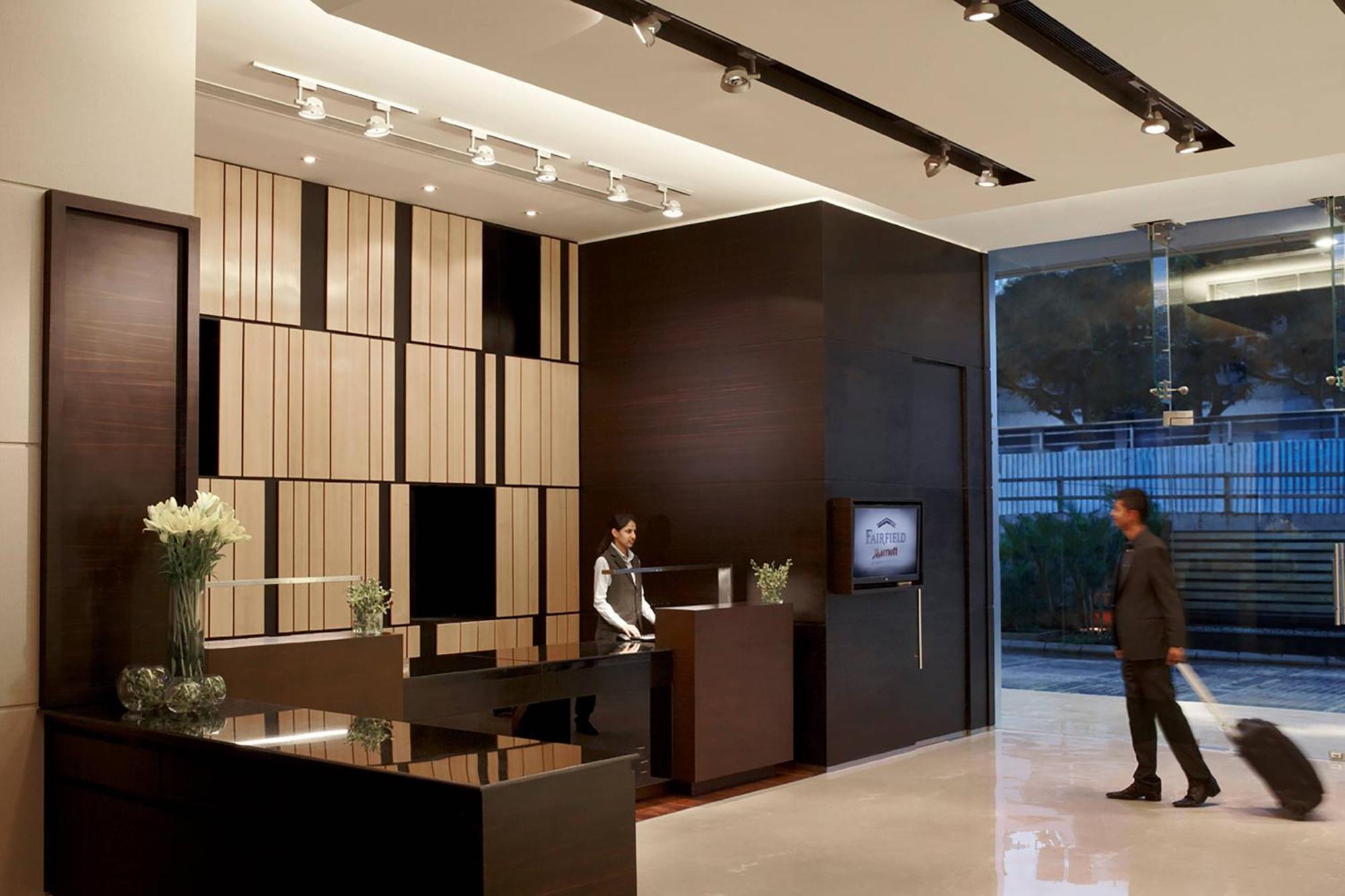 Fairfield By Marriott Bengaluru Rajajinagar Hotel Exterior foto