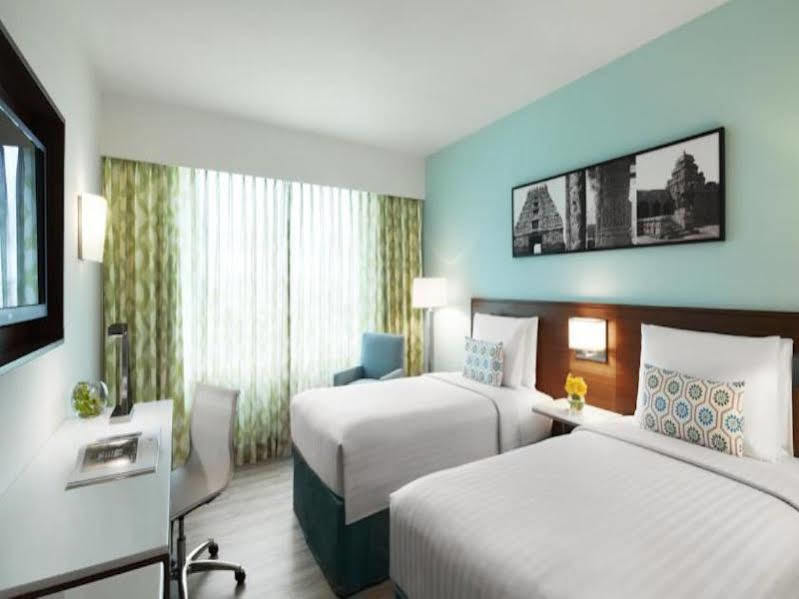 Fairfield By Marriott Bengaluru Rajajinagar Hotel Exterior foto